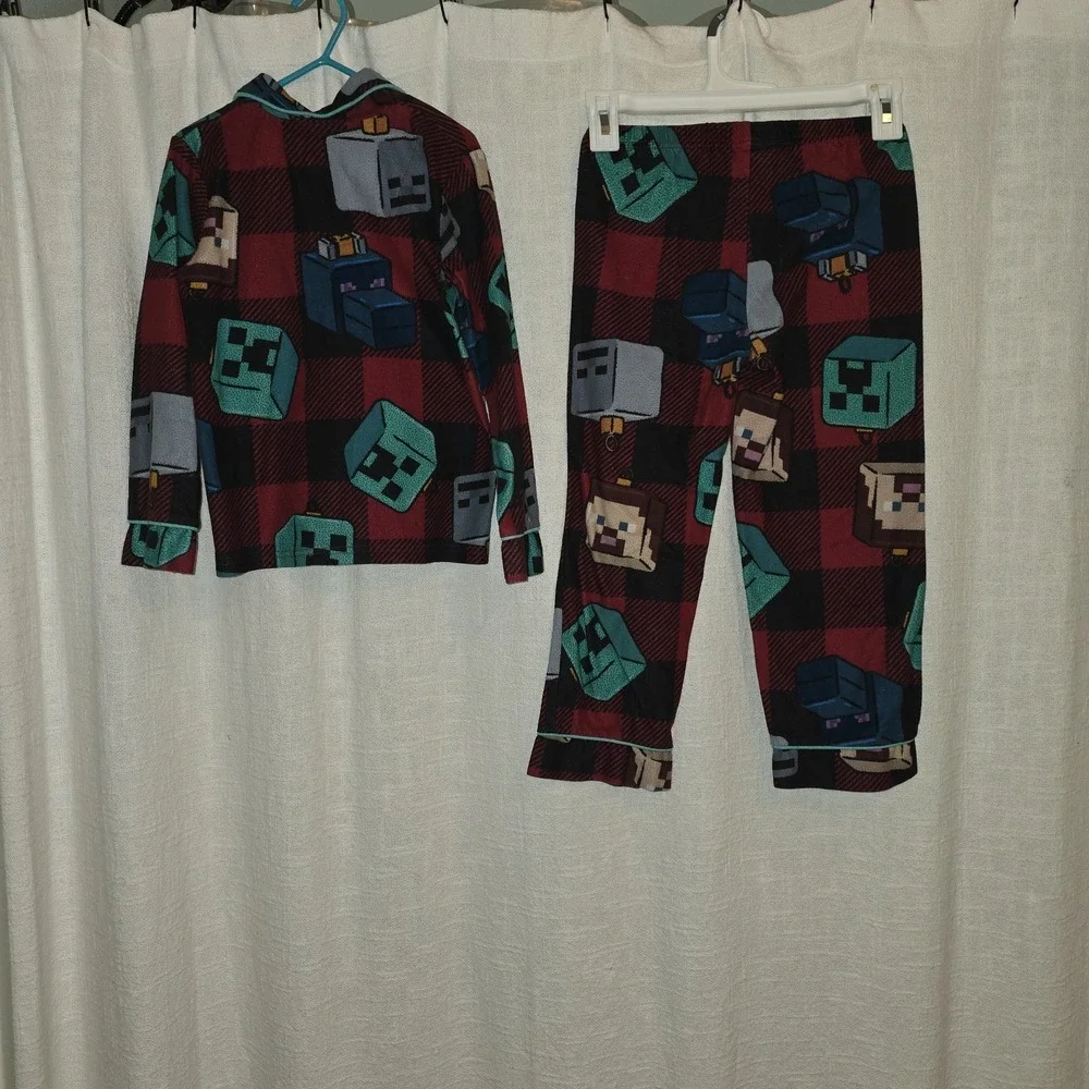 Boys Pajama Lot 2 Sets Minecraft and Bear Buffalo Plaid Fleece XS 4/5